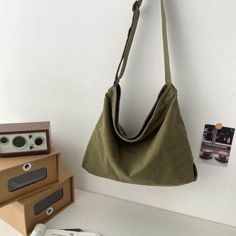 New Season Japanese Style Messenger Bag Made Of Canvas Thickened Sturdy Retro Men Bag