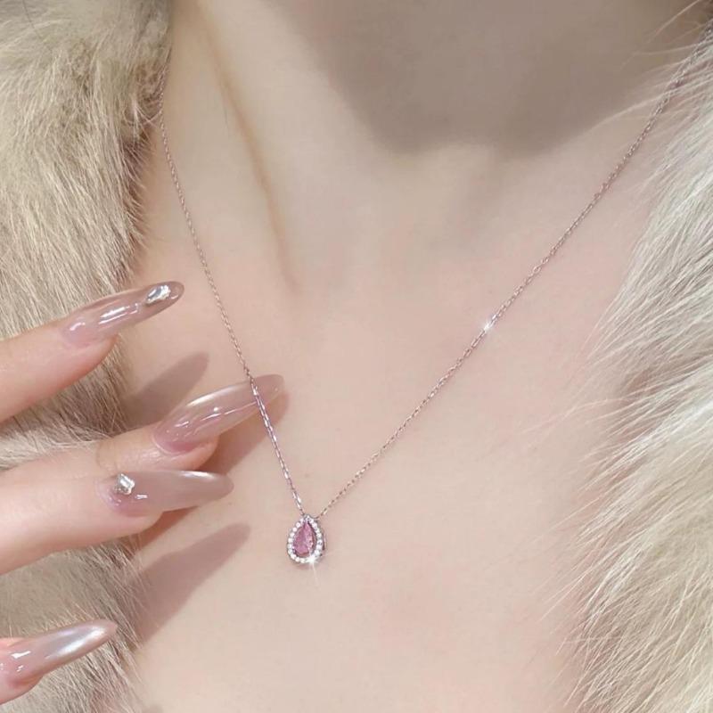 Women Light Luxury Water Drop Pendant Clavicle Necklace For Ladies