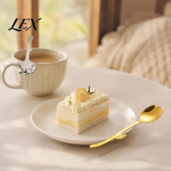 Hanging Hook Tea Spoon Tulip Shaped Stainless Steel Spoon, Long Handle Coffee Ice Cream Kitchen Dining Accessory Dessert Serving with Hook,