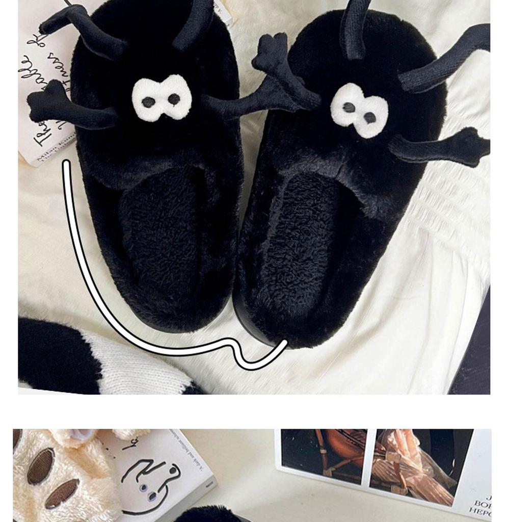 Pantoufles d'intérieur mignonnes en coton avec pompon en fourrure noire pour femmes - Hiver, antidérapantes, chaudes, bout fermé, semelle souple, chaussures de maison amusantes pour couples