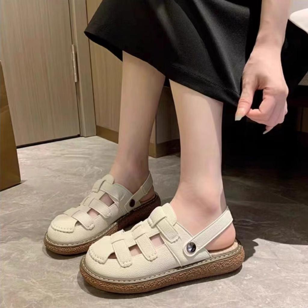 White big head ugly cute Boken half slippers 2025 summer new baotou hollowed Mori versatile Roman sandals women