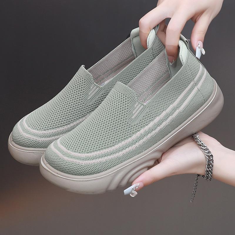The New Women's Shoes Are Fashionable, Casual, One-foot, Lightweight, Thick-soled, Anti-slip and Comfortable