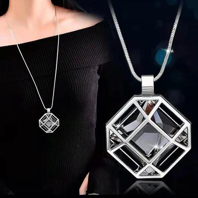 Fashion Square Hollow Sweater Chain Necklace For Women Statement Crystal Long Necklace Charm Clothing Accessories Pendant