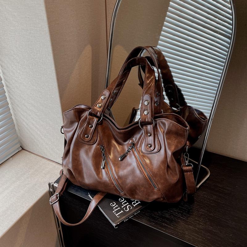 Large capacity bag New bag Women's bag Versatile messenger bag Casual commuter shoulder tote bag