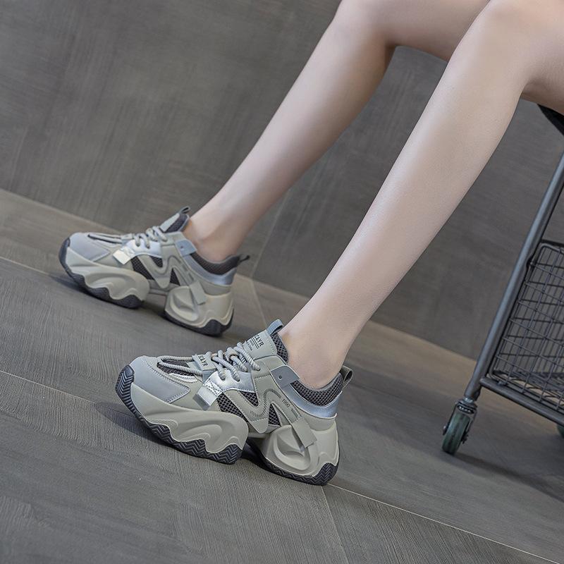 Daddy Shoes Girl 2025 New Popular Lace-up Trend Ins College Style Sports Versatile Platform Fashion Women's Shoes