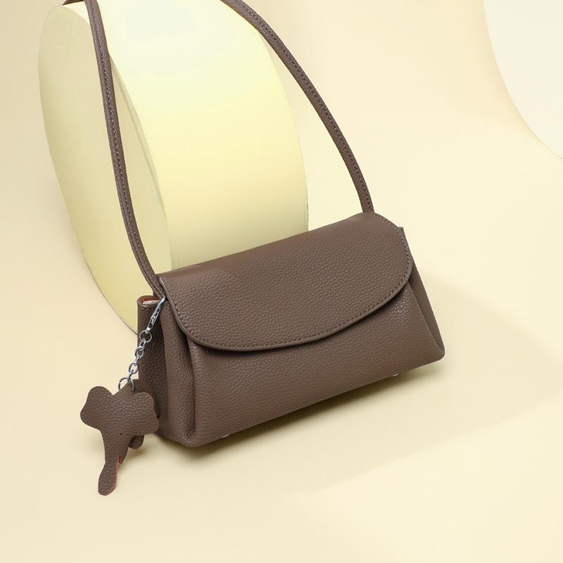 Bags New Bags Women's Bags Crossbody Bags Underarm Bags Fashion and High-end Single Shoulder Leather Small Bags Luggage