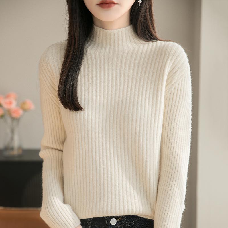 Elegant Solid Color Wool Pullover: Slimming High-Neck Base Layer Sweater