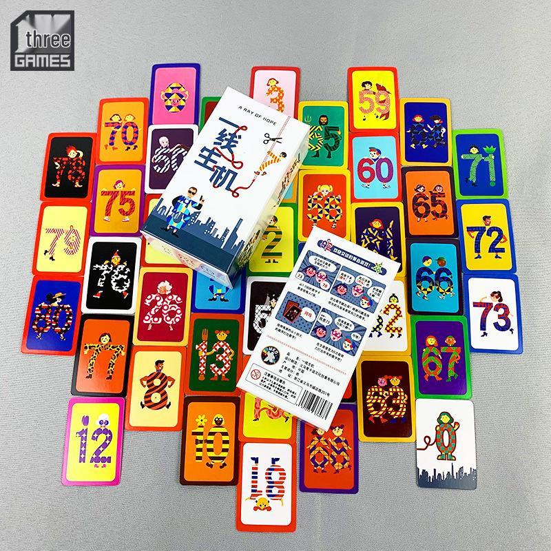 Проблеск надежды: Многопользовательская игра-знакомство для 2-14 игроков с радужными карточками.