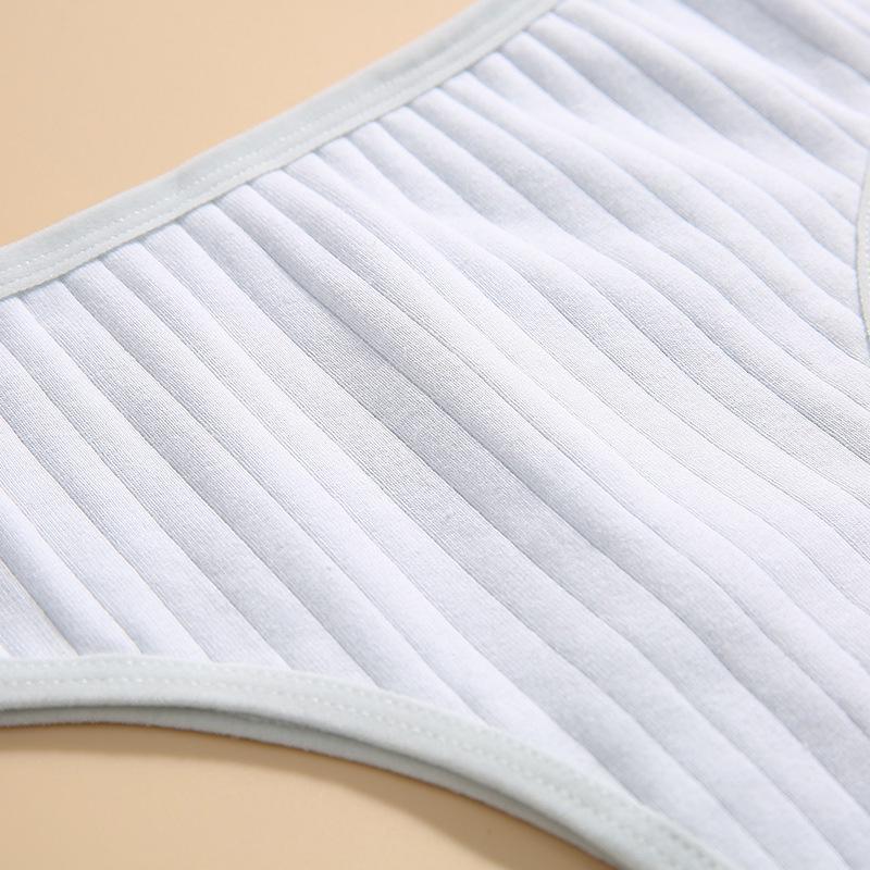 Women's Sexy Seamless Ribbed Low-Waist Cotton Thongs - Charming, Comfortable, Solid Colors