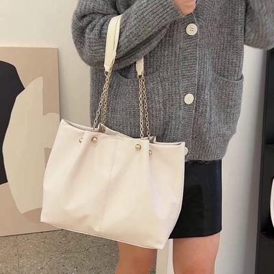 2024 Autumn Women's Trendy PU Large Capacity Chain Tote & Shoulder Bag for Daily Commutes