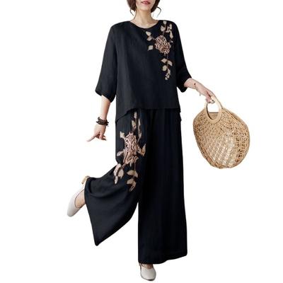 Kostýmy a komplety – Obleky s kalhotami