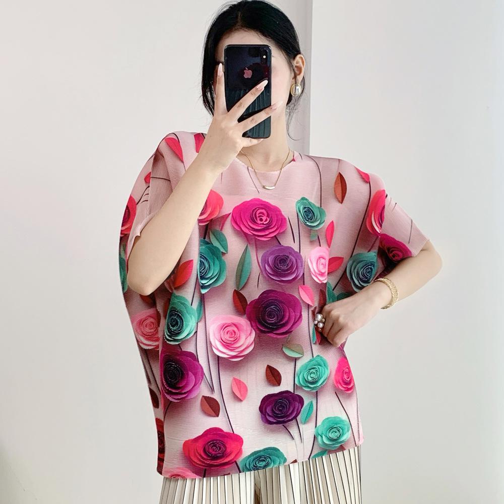 

Women s Fashionable High-End Pleated Print Batwing Sleeve Blouse One Size