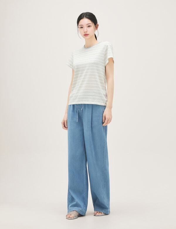ROEM Striped Short Sleeve T-Shirt Rmhwg37R11