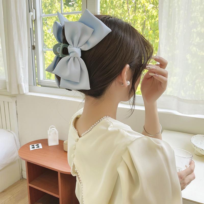 Elegant Women Bow Hair Claw Clips Double-sided Large Satin Shark Hair Claw Solid Bowknot Hairpins Barrettes Hair Accessories