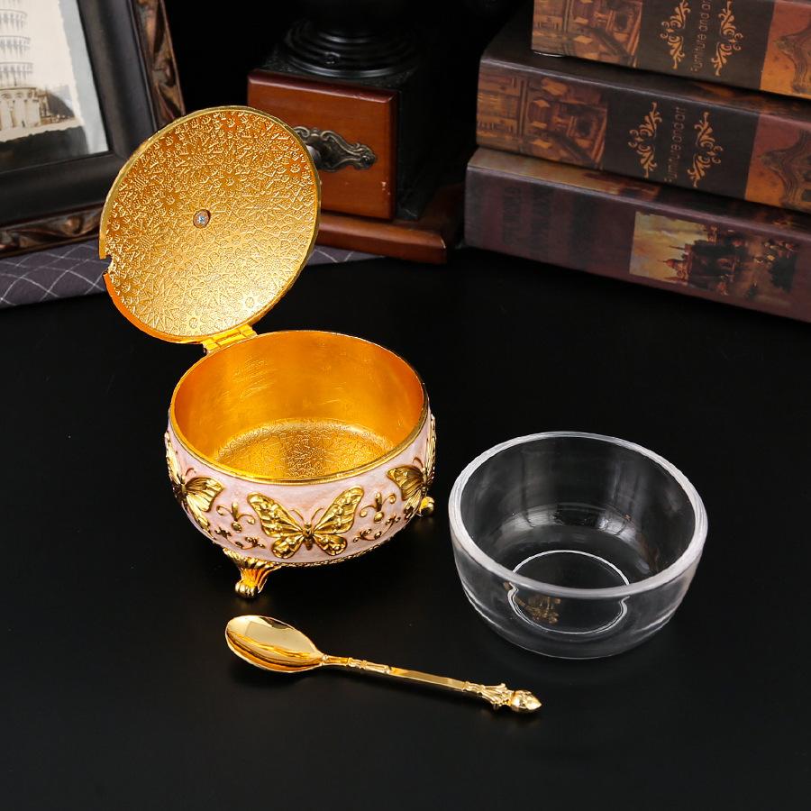 European retro light luxury butterfly seasoning jar metal handicrafts sugar cup exquisite butterfly dried fruit box high-end daily necessities