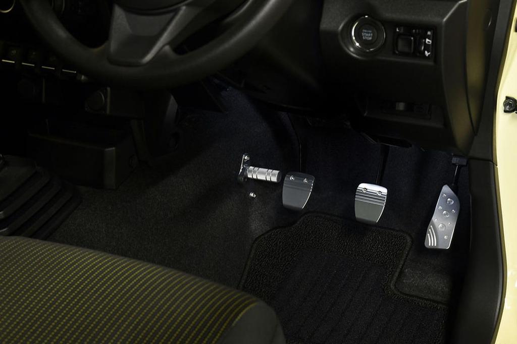 NEOPLOT Footrest Footrest Bar NEO NP78270 Adjustable Left Foot Position MT Car SUZUKI Jimny (JB74W) Silver 6.5cm