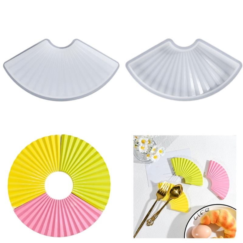 Easy To Clean Multifunctional Fan Shape Silicone Mold for Individualized Heat Resistant Trays and Decorative Pieces