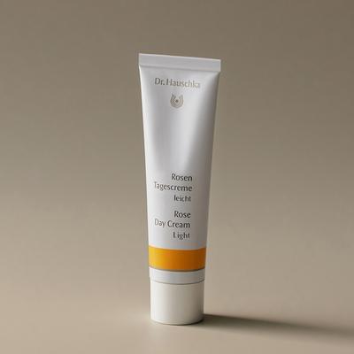Dr. Hauschka Růžový denní krém lehký 30 ml