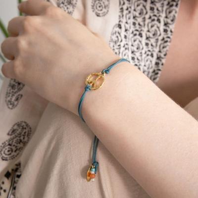 MERRYMOTIVE Friedens- und Ethno-Knotenarmband