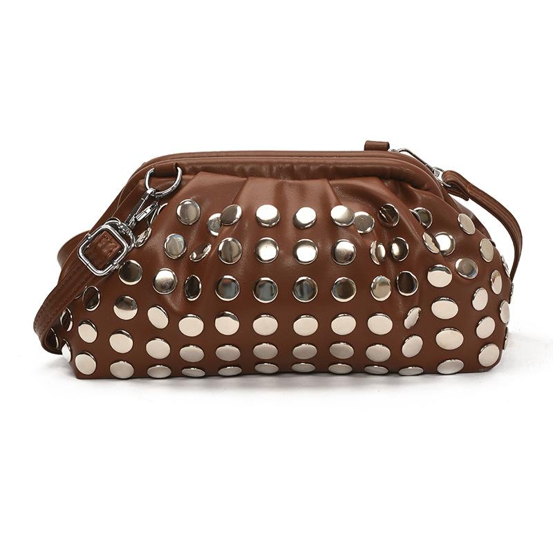 Rivet Bucket Bag 2025 Summer New Versatile Casual Shoulder Women's Bag Fashionable Exquisite Messenger Bag