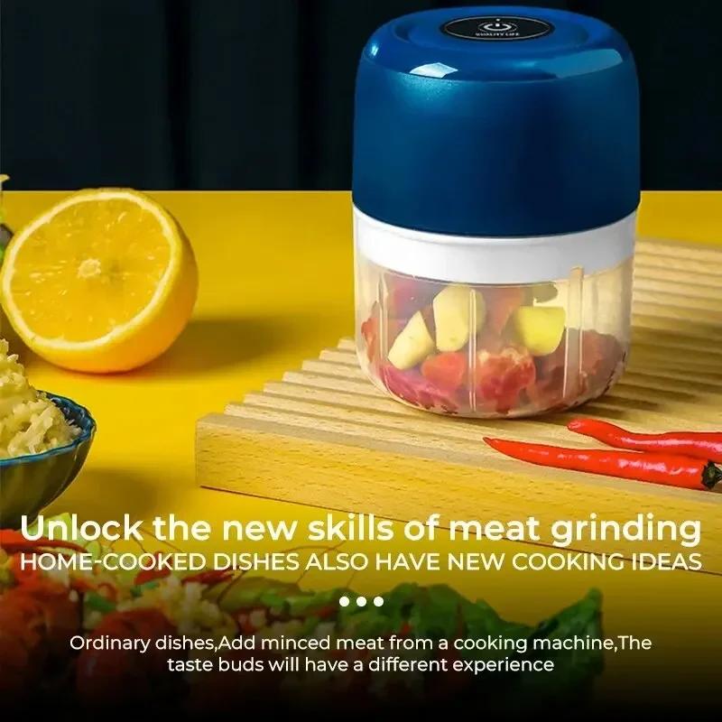 250ml Mini Garlic Vegetable Grinder Chopper Mincer Press 3-blades Household KitchenTools Pepper Auxiliary Food Processor Machine