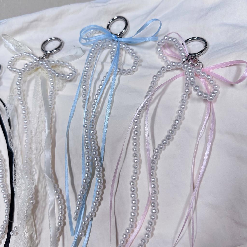 Sweet Ribbon Bowknot Pearls Keychain Charm Fashionable Key Accessory Cuteness Bag Charm Suitable for Keys and Bags