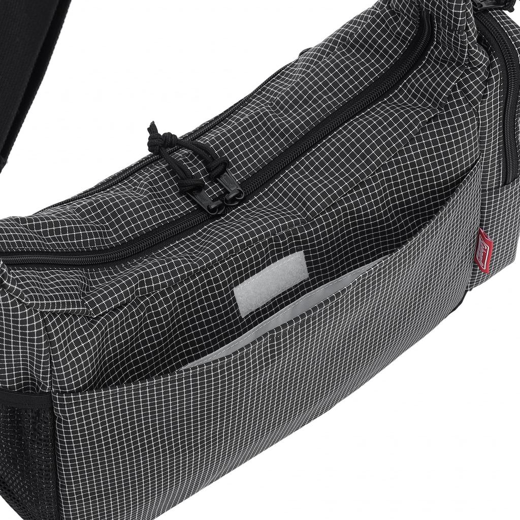 Coleman Cool Shoulder MD (Black Lip)