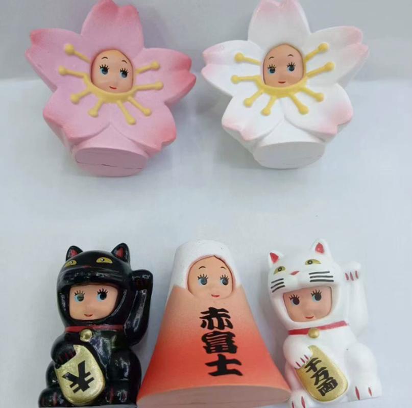 Chibi Spot-Changing Doll Lucky Cat Mount Fuji Cherry Blossom Cute Kawaii Mini Action Figure Desktop Decor Birthday Gifts
