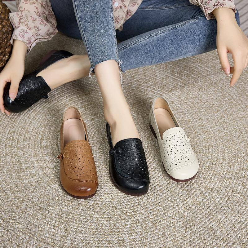 First layer cowhide 2025 women's summer round head flat bottom leather mother shoes women's soft sole hollow women's Korean version casual shoes