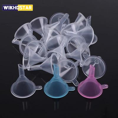 20pcs/lot Small Plastic For Perfume Diffuser Bottle Mini Liquid Oil Funnels Lab Tools 6mm Hole Diameter Perfume Lotion Funnel