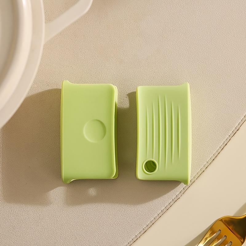 

2Pcs Silicone Pot Handles Protectors, Heat Resistant Anti-Scald Pot Ear Covers Grips for Casseroles, Pans & Lids 2 pieces pack