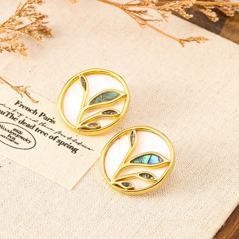Women's Light Luxury Design Elegant Vintage Leaf Round Earrings Fashionable And Versatile Niche Design Earrings