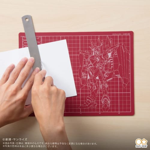 Sun-Star Stationery Mobile Suit Gundam Cutter Mat Mobile Suit Gundam SEED Freedom Gundam