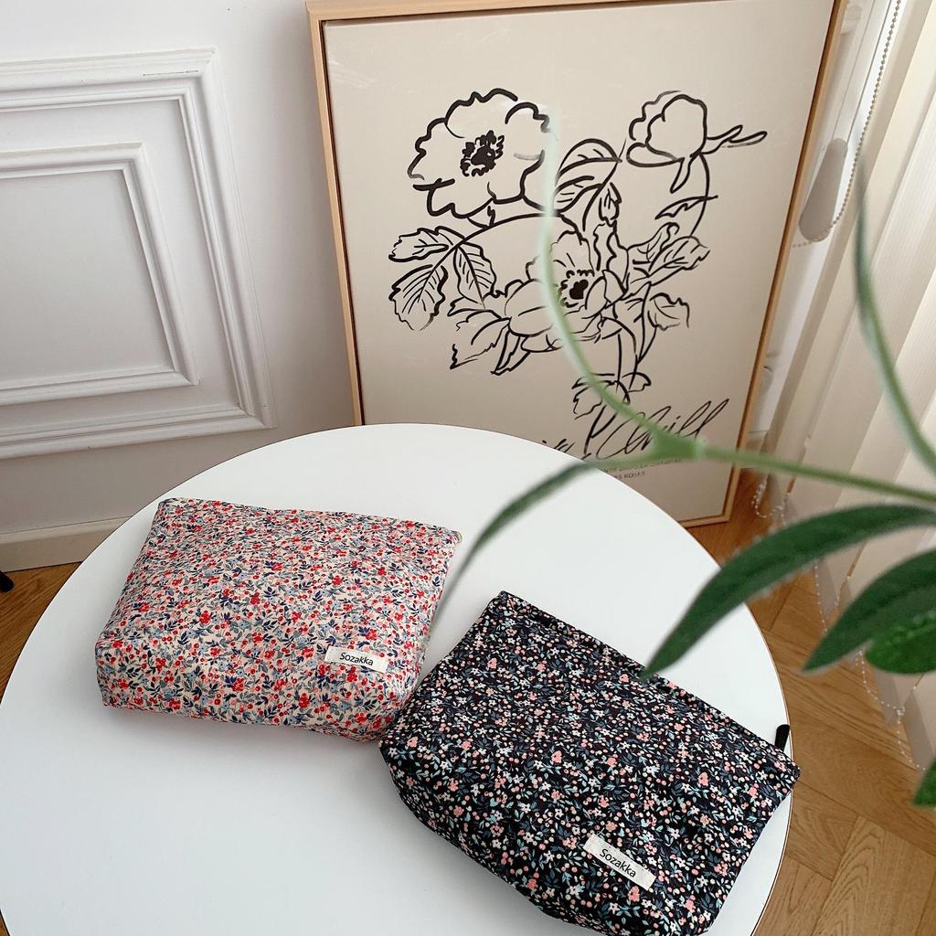 Retro Floral Corduroy Makeup and Travel Bag
