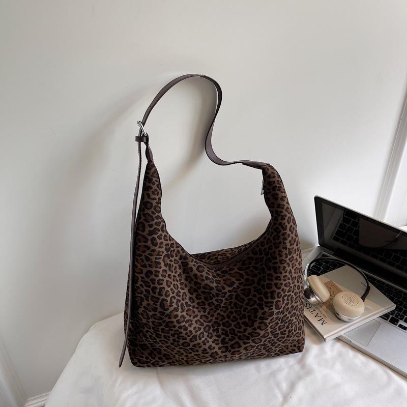 Einschultertasche mit Leopardenmuster Mode, Hohes Aussehen, Nische und Entspannte Tragetasche