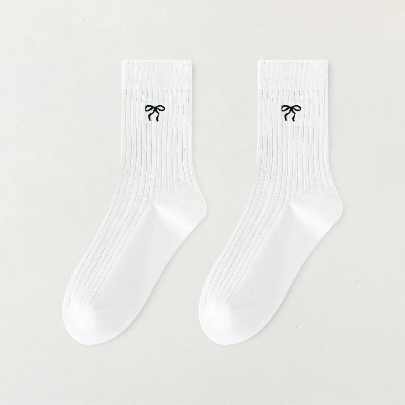 

Женские весенне-осенние новые однотонные дезодорирующие повседневные носки-гольфы 1 pair белый