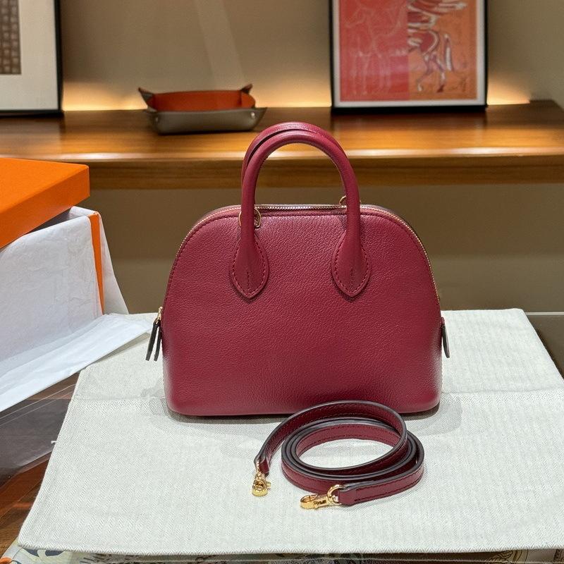 2026 new leather women's bag first layer cowhide method sheep pattern mini shell bag bowling ball portable oblique span women's bag