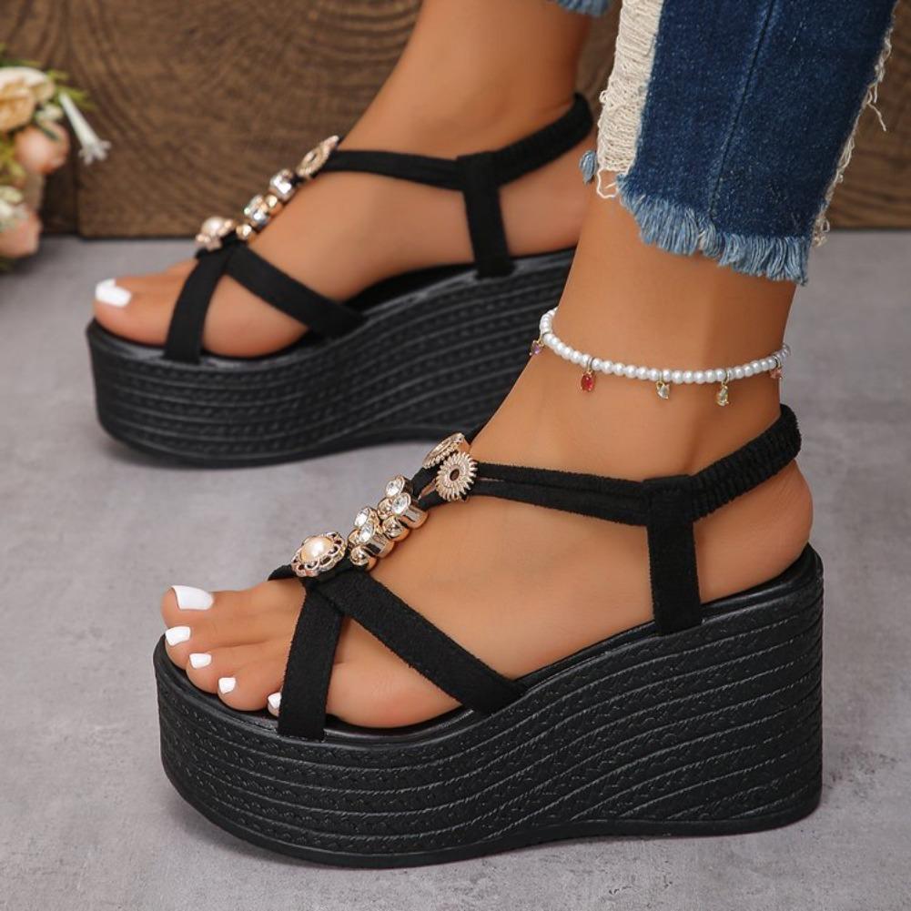 Fashion 2025 Summer Hand-strung Beads Fashion New Casual Sandals Comfortable Solid Color Large Size Sexy Wedge Round Toe Women Sandals