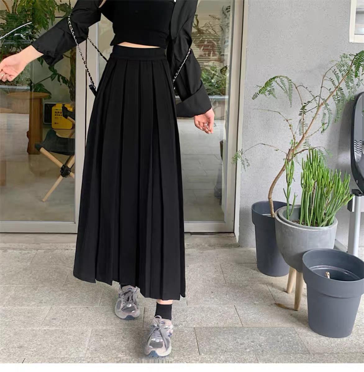 

Юбка А-силуэта в японском ретро-стиле с завышенной талией и складками — универсальная женская мода на весну 2024 года One Size чёрный