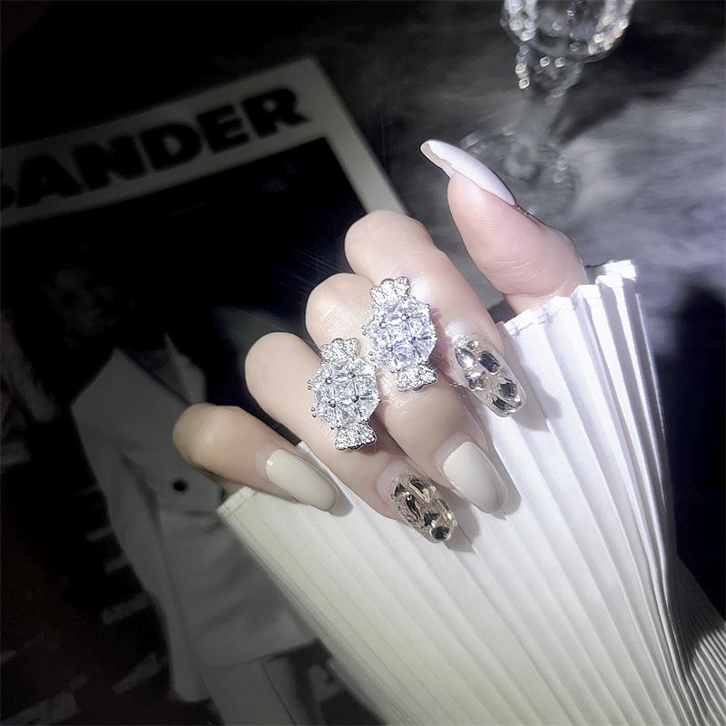 Exquisite Cute Candy Stud Earrings with Zircon – Three-Dimensional, Simple, Cool Style for Students