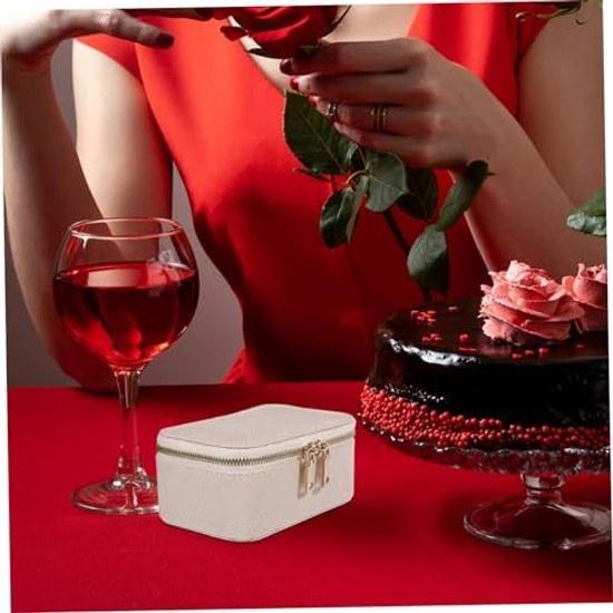 No-brand Portable Jewelry Box Ring Display Storage Case