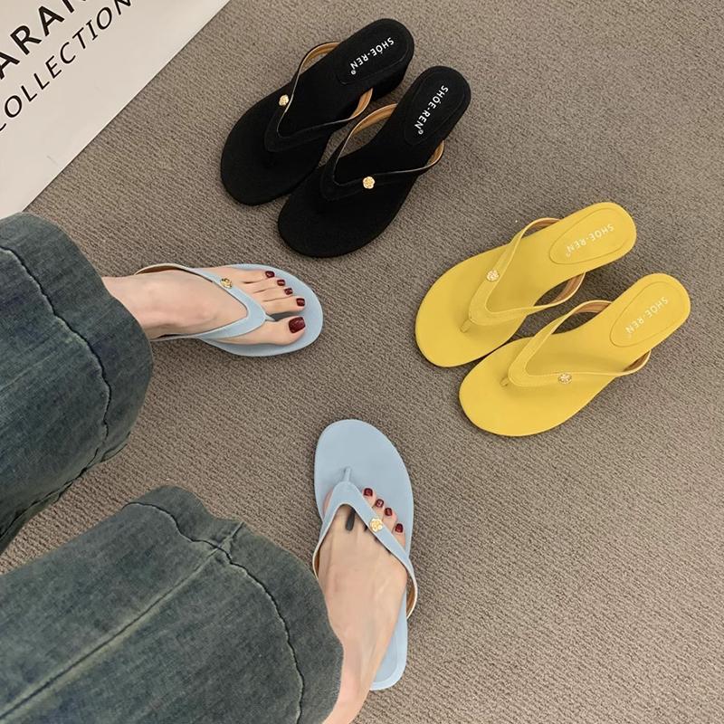 Fashion Shoes Slippers Women Summer Rubber Flip Flops Slides On A Wedge Pantofle Flat Hawaiian Soft 2025 Shoes Slippers Soft Slides On A