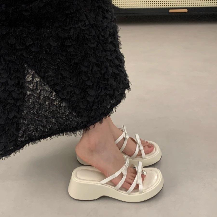 French bow slope heel cool slippers women's summer wear 2025 new thick bottom heightening fairy style one-word slippers women
