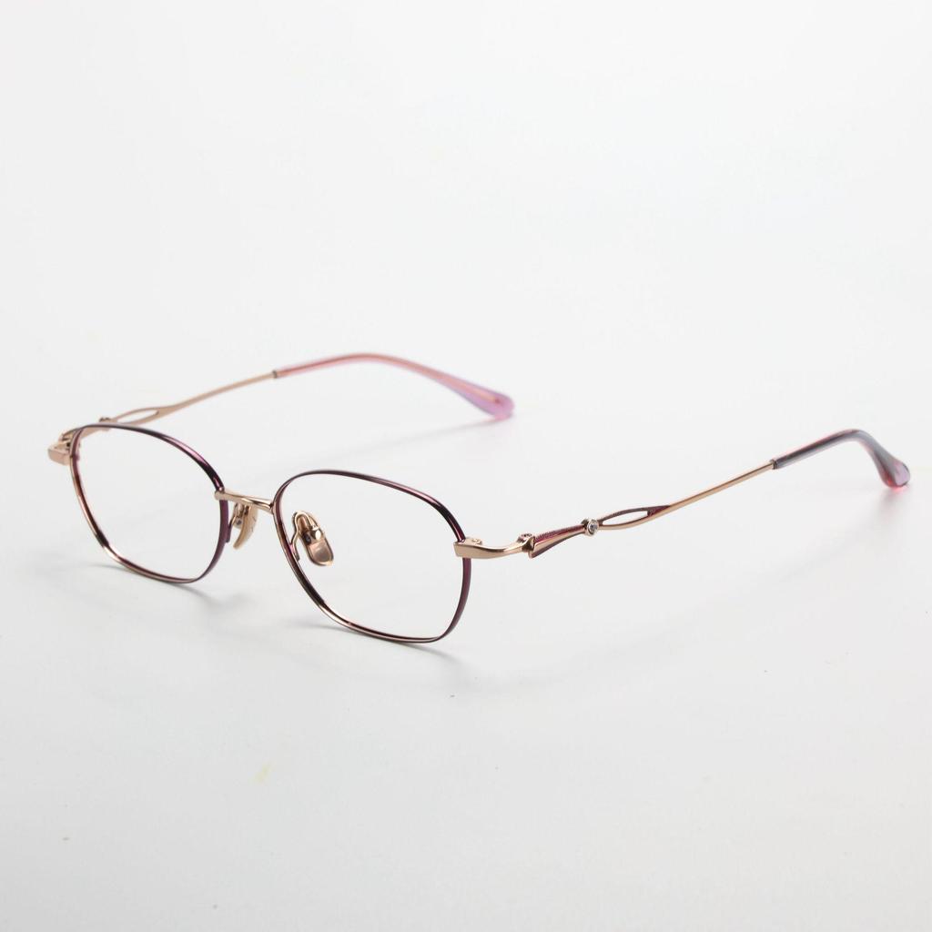 Unisex M6717S Titanium & Acetate Retro Eyeglass Frame – Prescription-friendly for Nearsightedness