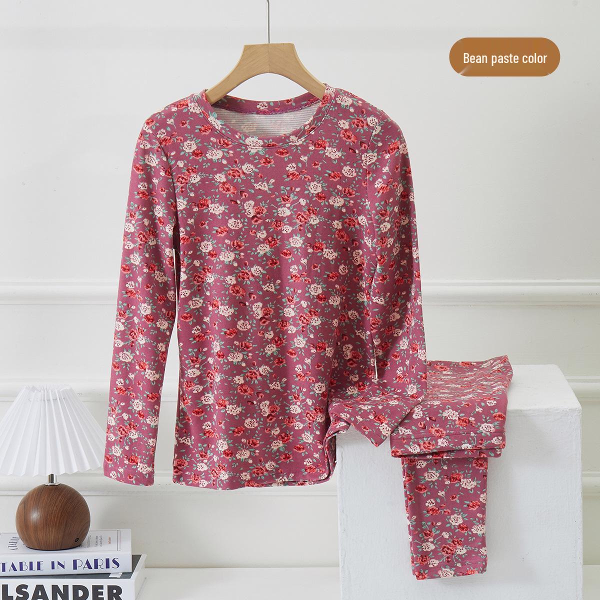 

Warm Autumn-Winter Fleece Set for Middle-Aged and Elderly Women - Includes Base Layer Sweater and Pants. L (recommended 45-50 kg)