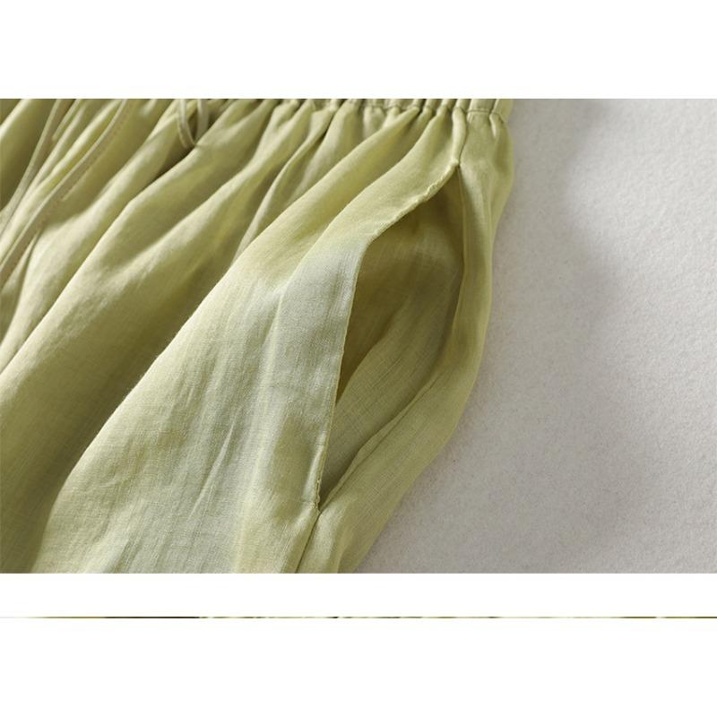 The New High-waisted, Breathable Wide-leg Pants Are Loose and Have A Good Drape