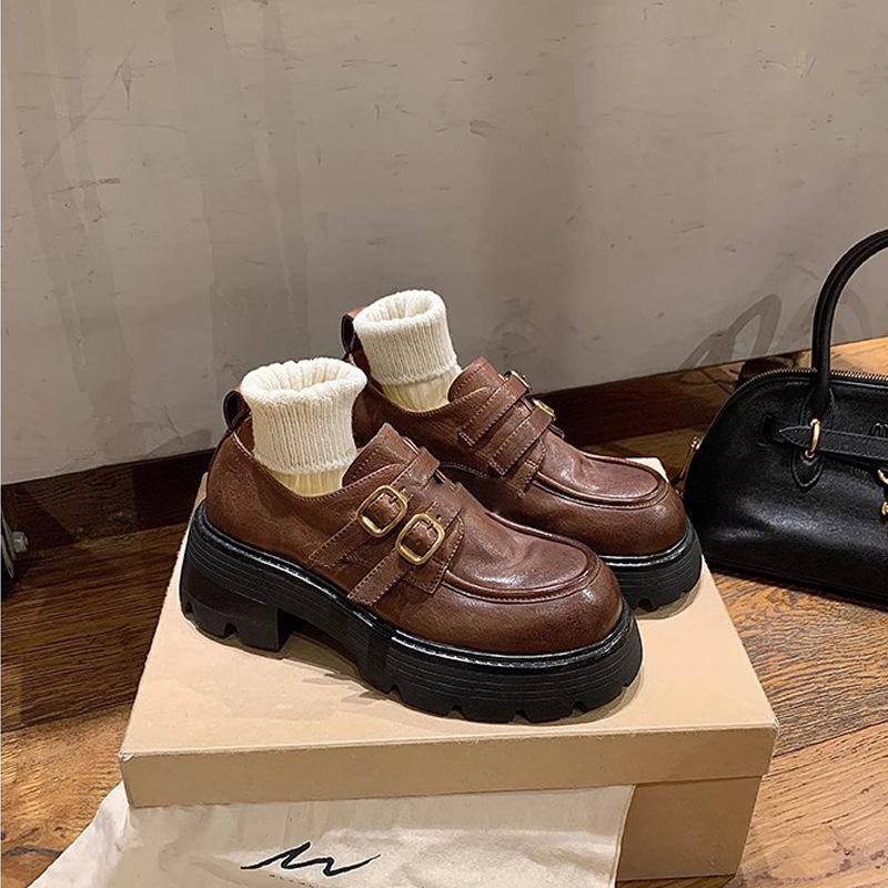 

Весна 2025 новая модель, увеличение высоты на 6 см, вымытая лошадиная кожа, двубортная пряжка, толстый каблук, толстая подошва, лоферы, одинарная обувь, женская маленькая 40