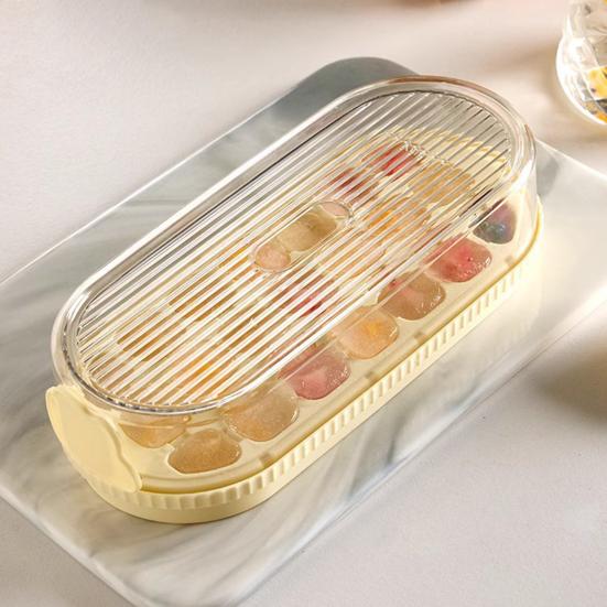 Press-to-Release Ice Cube Tray with Lid No-Touch Silicone Mold for Easy Release Food-Grade Leak-Proof Integrated Storage Box Home Bar Essential