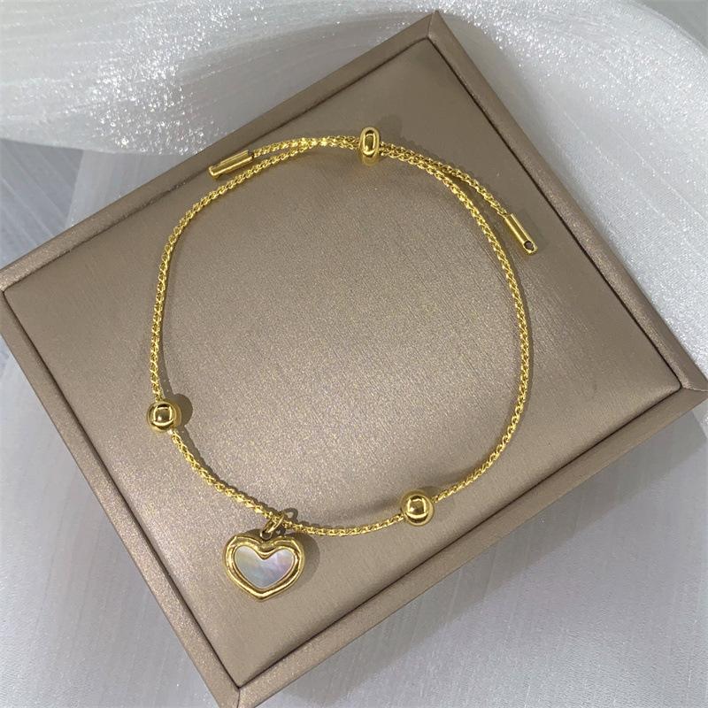 New Light Luxury Sweet Heart Pendant Stainless Steel Bracelet For Women Korean Fashion Sexy Female Wrist Chain Jewelry Wholesale