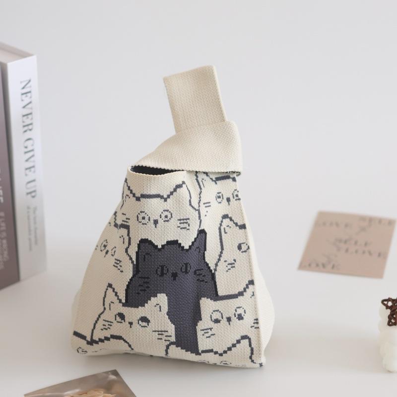 Ins Internet celebrity handbag women's knitted wool bucket bag Japanese and Korean version versatile hand carry casual tote bag box lunch bag